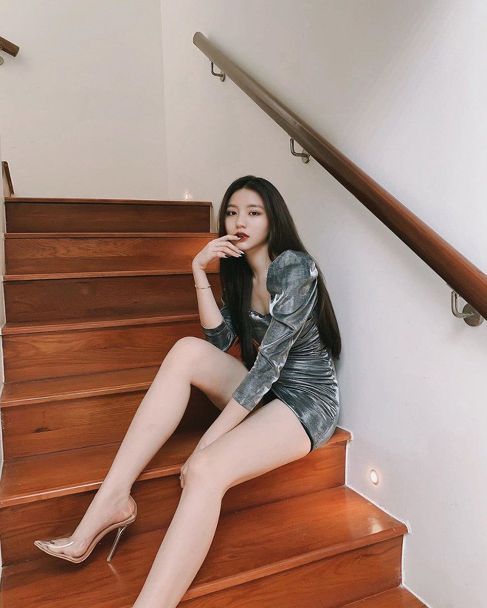 Ảnh: Bâu - nữ chính trong MV mới của Jack đẹp và gợi cảm cỡ nào? - Ảnh 6.