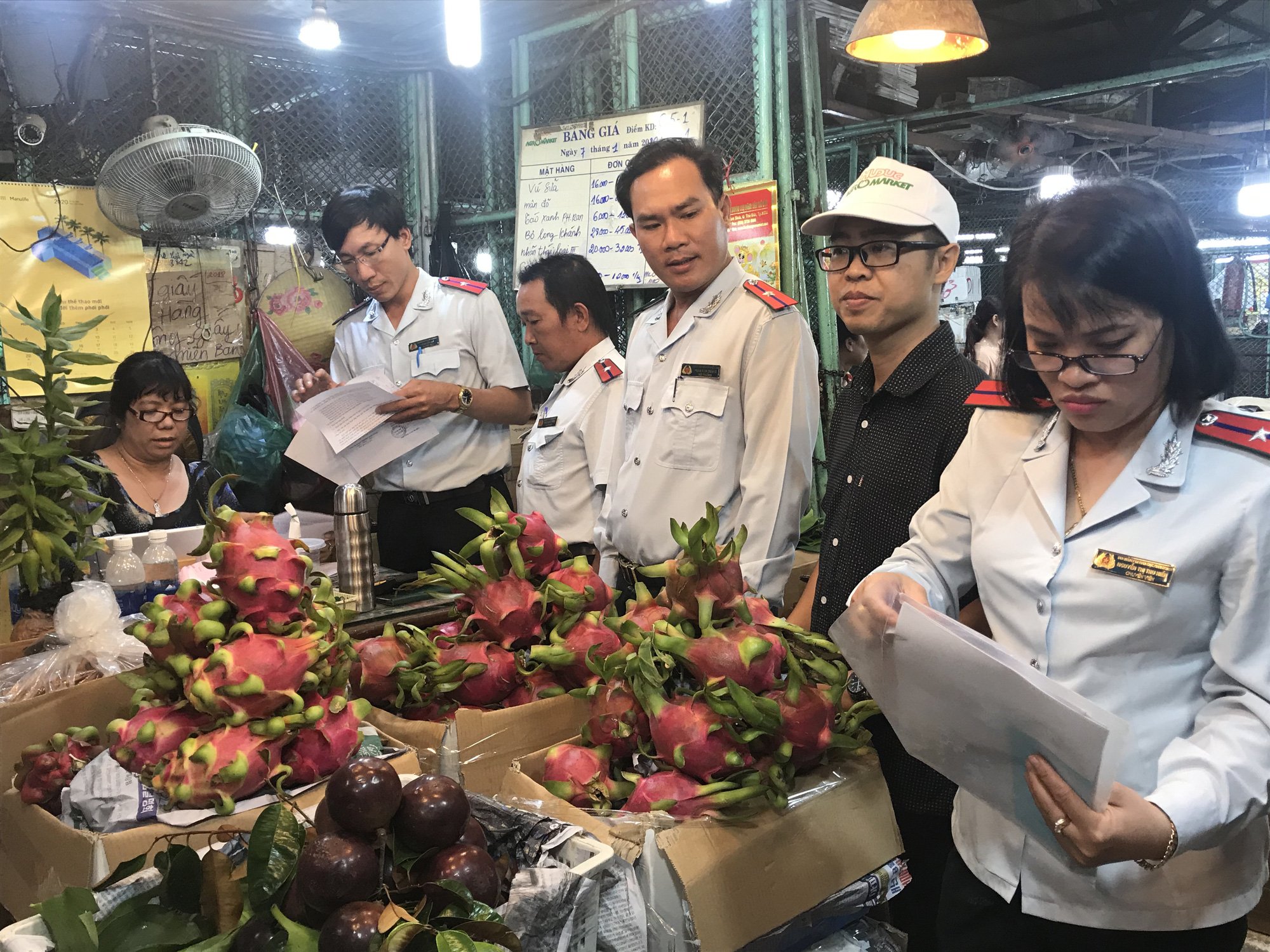 Bài 2: Kiểm tra an toàn thực phẩm: Khó khăn chồng chất khó khăn - Ảnh 3.