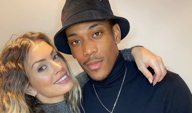 Anthony Martial và vợ Melanie.