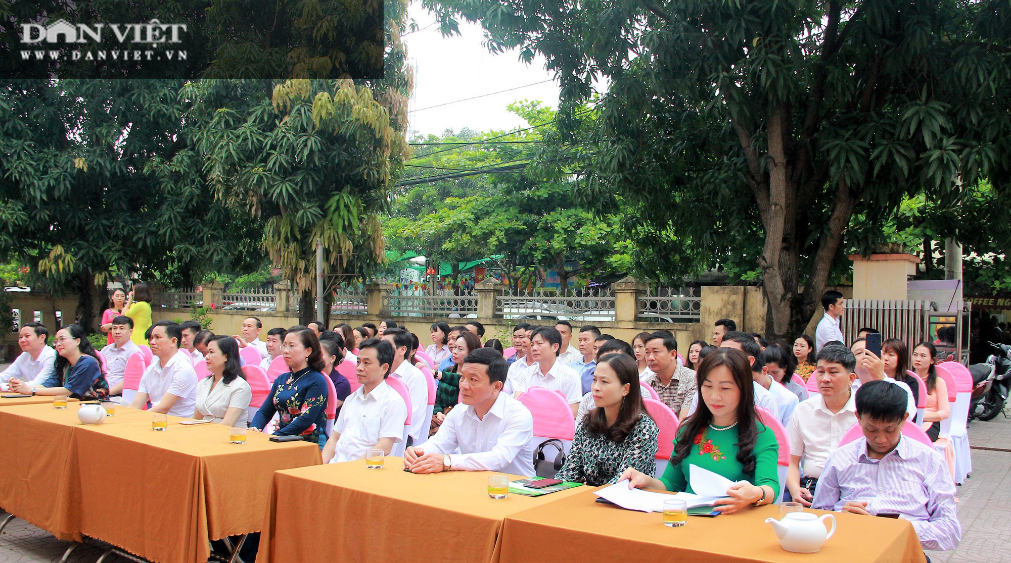 Hội Nông dân Hà Tĩnh phát động phong trào “Chống rác thải nhựa” - Ảnh 1.