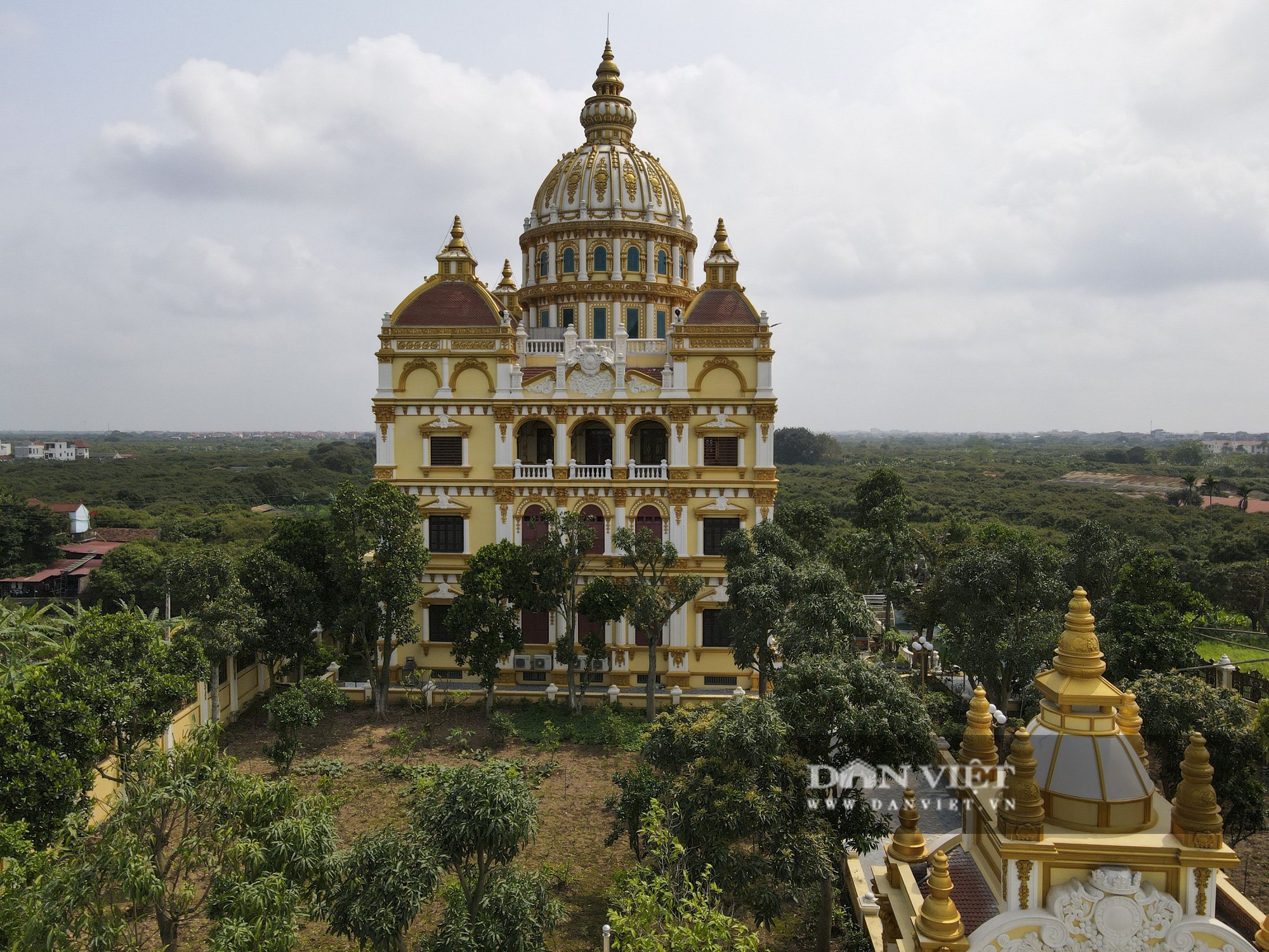 Bên trong toà lâu đài vàng của ông chủ lò gạch: Xây 3 năm chỉ tốn hơn 10 tỷ - Ảnh 15.
