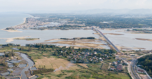 Quảng Ngãi: Phó Chủ tịch tỉnh “điểm mặt” Sở TNMT vì kế hoạch đấu giá cát, sỏi có sai sót  - Ảnh 6.