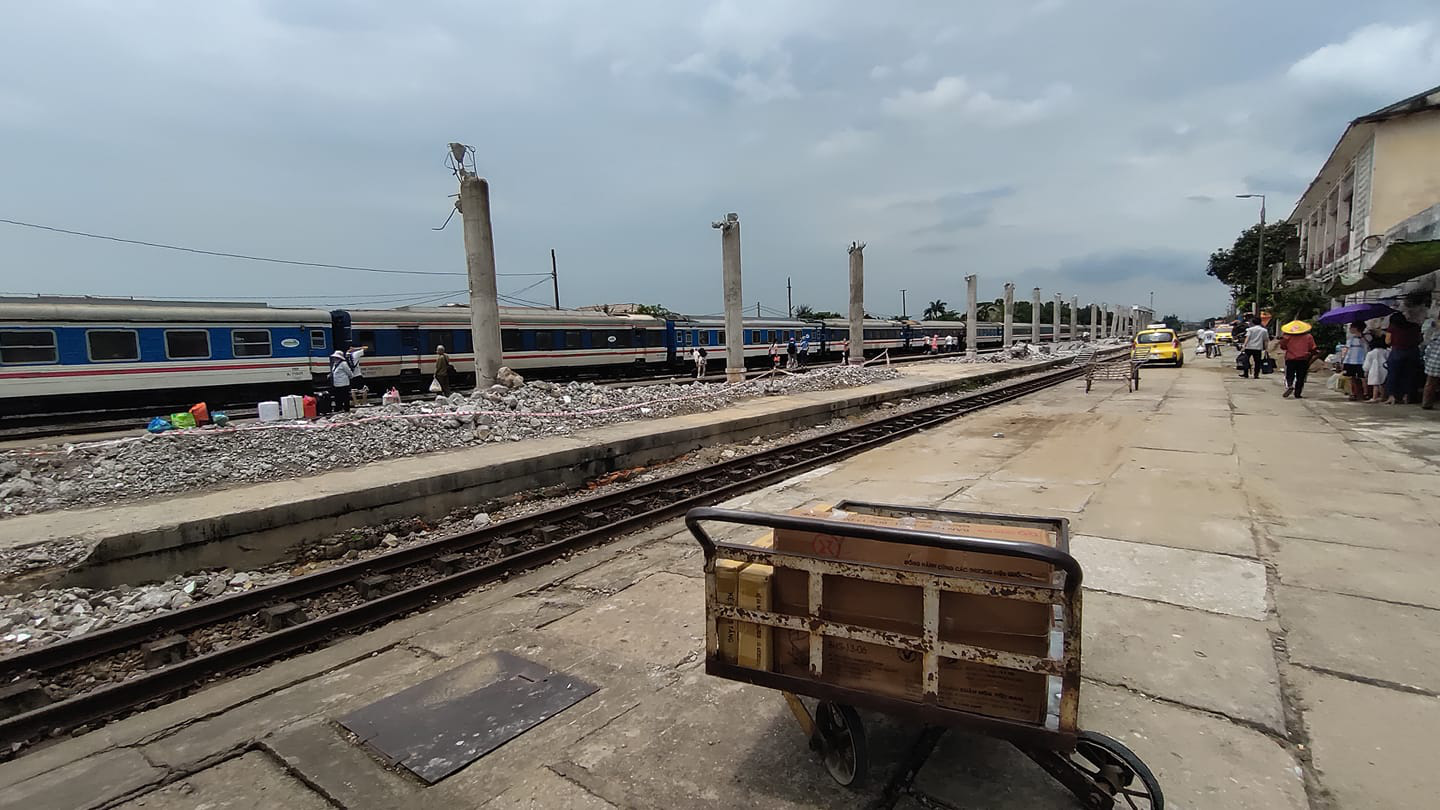 &quot;Giải cứu&quot; ngành đường sắt: Cần một “trưởng tàu” đủ tầm - Ảnh 2.