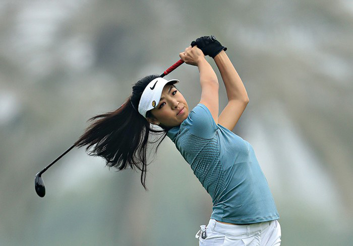 Vẻ nóng bỏng của golf thủ Trung Quốc lọt tóp đẹp và tài năng nhất thế giới - Ảnh 1.