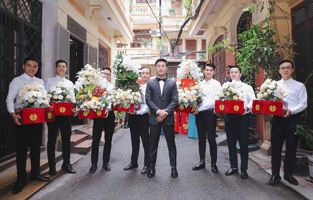 Loạt hình Xuân Trường và Nhệ Giang cứ “hở ra” là hôn nhau - Ảnh 1.