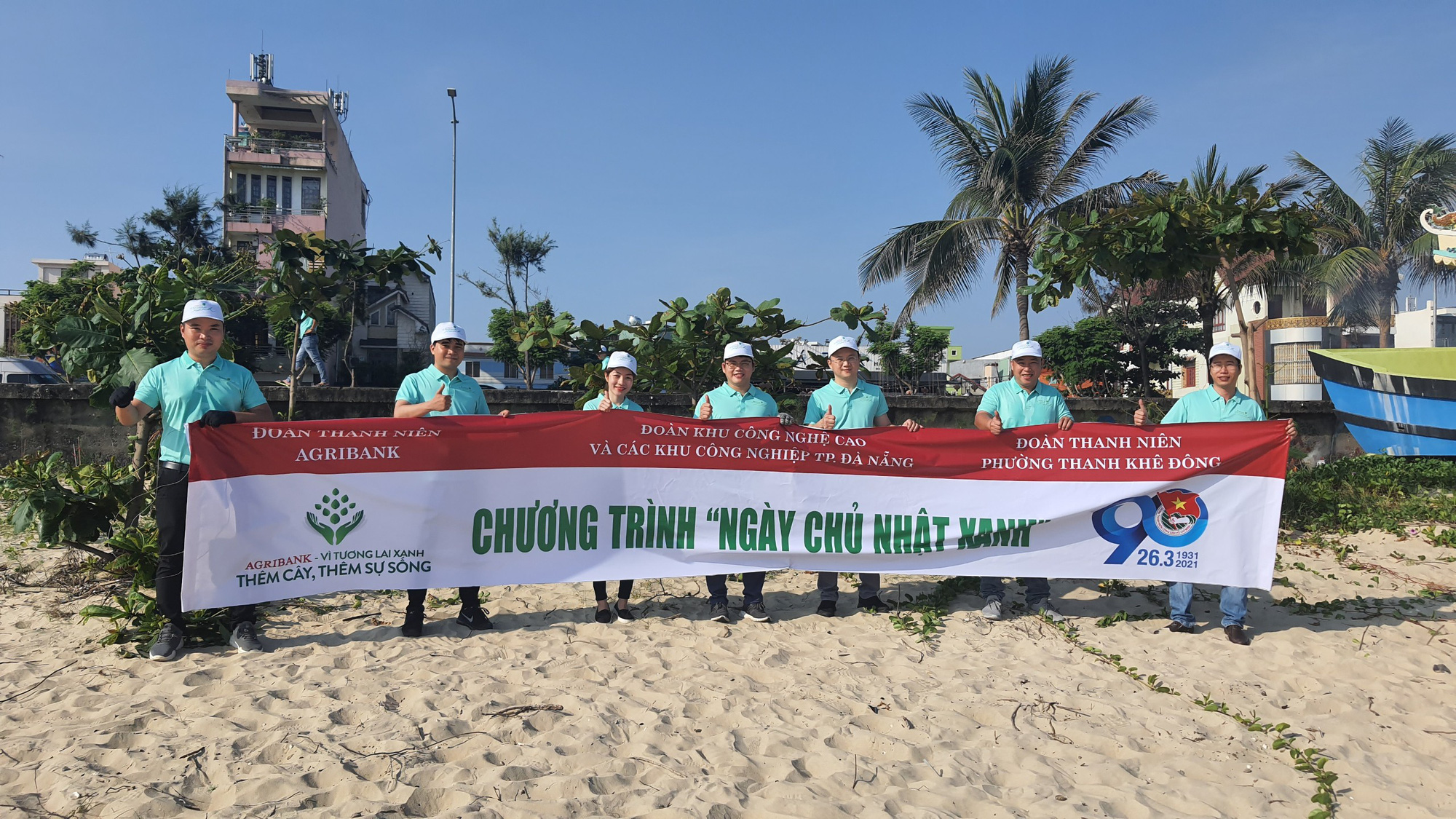 Agribank khu vực miền Trung: Hưởng ứng “Ngày chủ nhật xanh” - Ảnh 10. Agribank khu vực miền Trung: Hưởng ứng “Ngày chủ nhật xanh” - Ảnh 10.