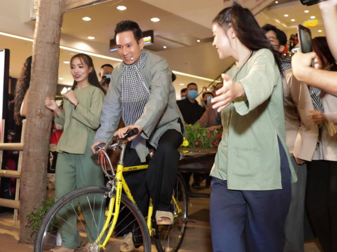 Lý Hải: &quot;Tôi không dám nhận mình là người con có hiếu&quot; - Ảnh 2.