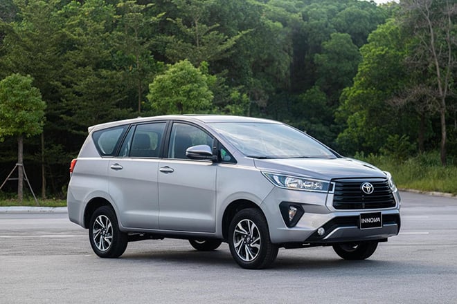 Toyota Innova, xe đa dụng cho người Việt, giá lăn bánh hiện tại bao nhiêu? - Ảnh 2.