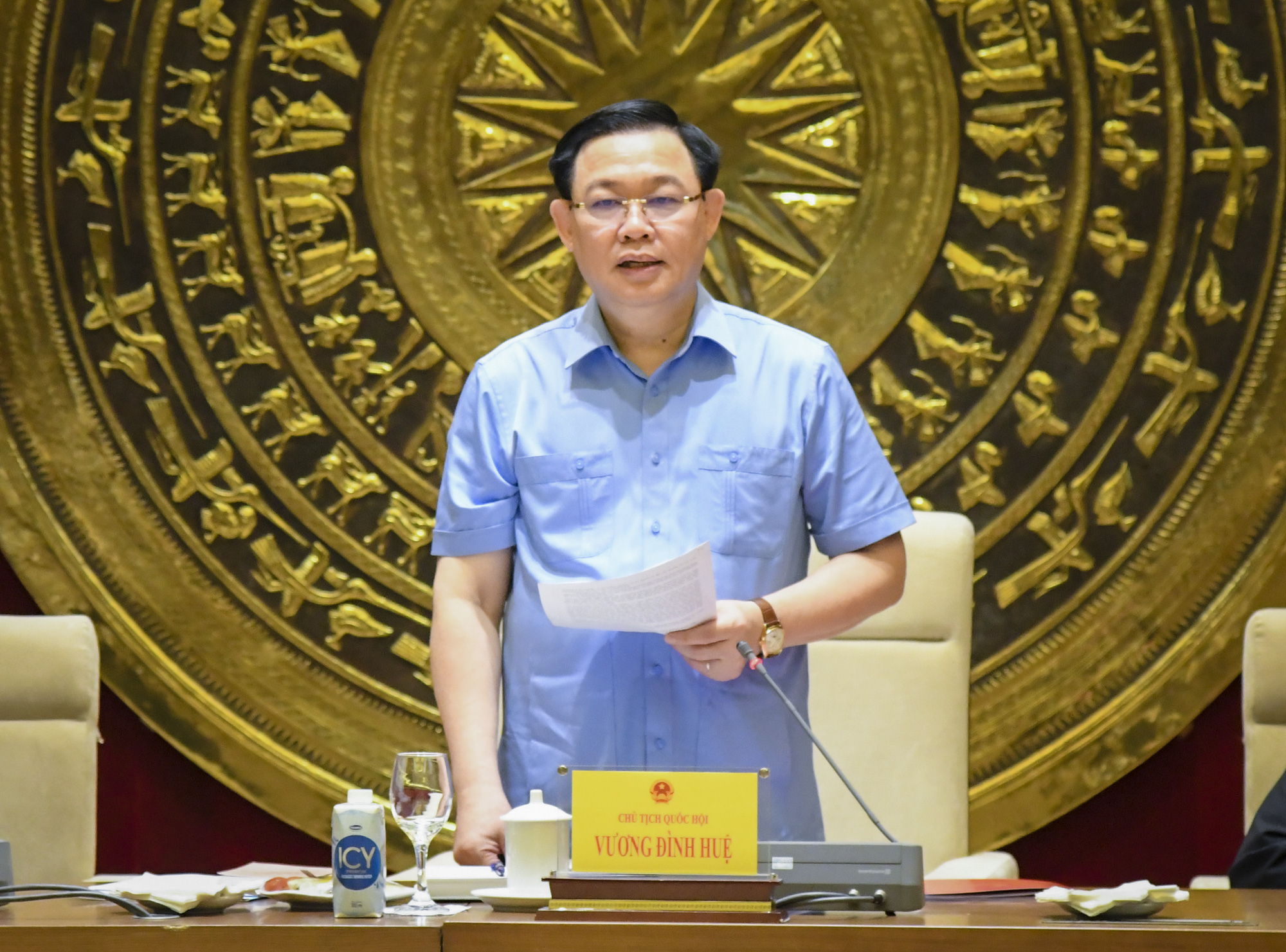 Ảnh: Chủ tịch Quốc hội Vương Đình Huệ làm việc với Hội đồng Dân tộc - Ảnh 4.
