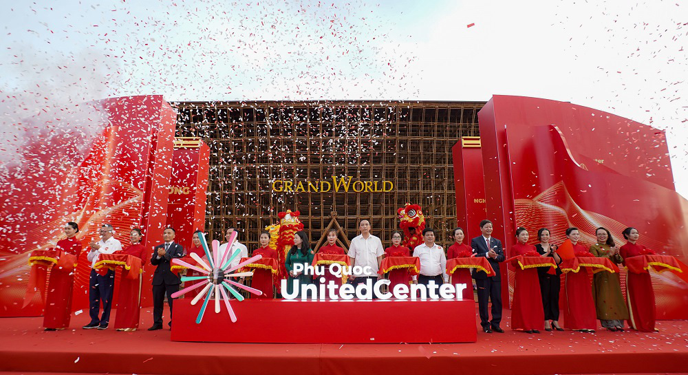 Vingroup khai trương Siêu quần thể nghỉ dưỡng, vui chơi, giải trí hàng đầu Đông Nam Á - Phú Quốc United Center - Ảnh 1.