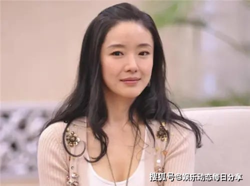 'Lật mặt' đại gia nổi tiếng nhất showbiz, 20 tuổi trong 1 đêm có thân giá 40 tỷ và tài sản 17 nghìn tỷ đồng - Ảnh 8.