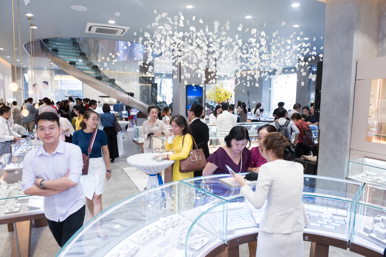 PNJ báo lãi ròng hơn 512 tỷ đồng trong quý I/2021, tăng 26% - Ảnh 1. PNJ báo lãi ròng hơn 512 tỷ đồng trong quý I/2021, tăng 26% - Ảnh 1.