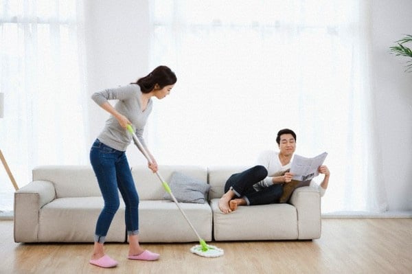 Đau khổ vì chồng quá ích kỷ trong chuyện ái ân, xong việc là coi vợ như người xa lạ - Ảnh 1.