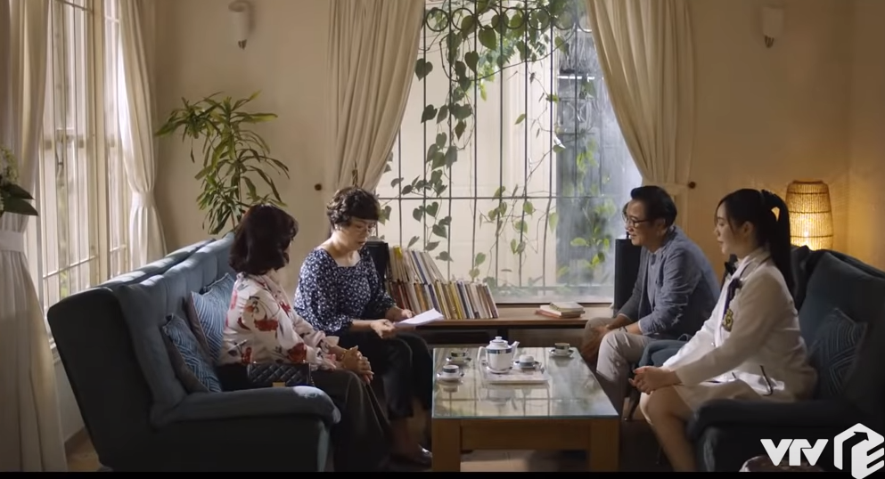 Phim hot Hãy nói lời yêu tập 3: My đi &quot;cải tạo&quot; sau khi phát hiện bố ngoại tình - Ảnh 2.