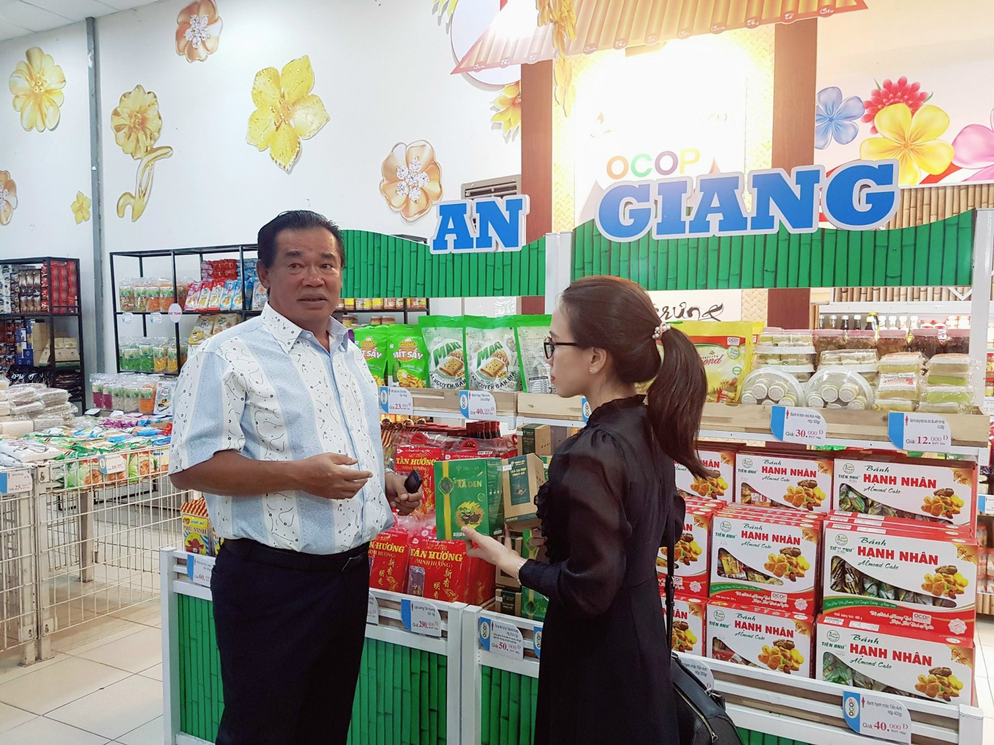 Sản phẩm OCOP 24 tỉnh, thành hội tụ tại Châu Đốc An Giang - Ảnh 2.