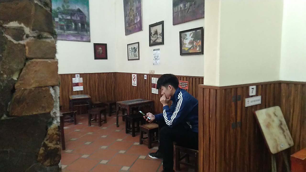 Hà Nội: Quán cà phê 75 năm tuổi, ngày bán nghìn cốc có gì đặc biệt? - Ảnh 10.