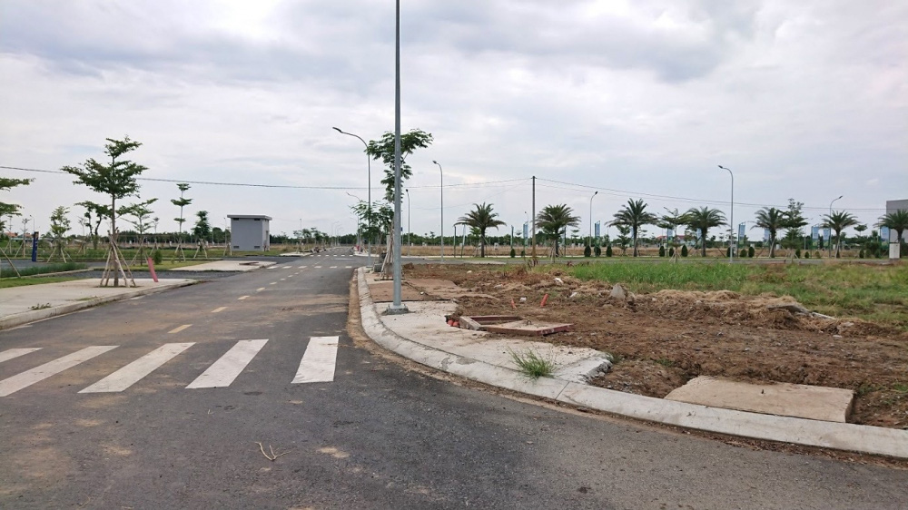 3 năm mở bán, pháp lý dự án Hiệp Phước Harbour tại Long An vẫn chỉ nằm ‘trên miệng’ chủ đầu tư - Ảnh 2. 3 năm mở bán, pháp lý dự án Hiệp Phước Harbour tại Long An vẫn chỉ nằm ‘trên miệng’ chủ đầu tư - Ảnh 2.