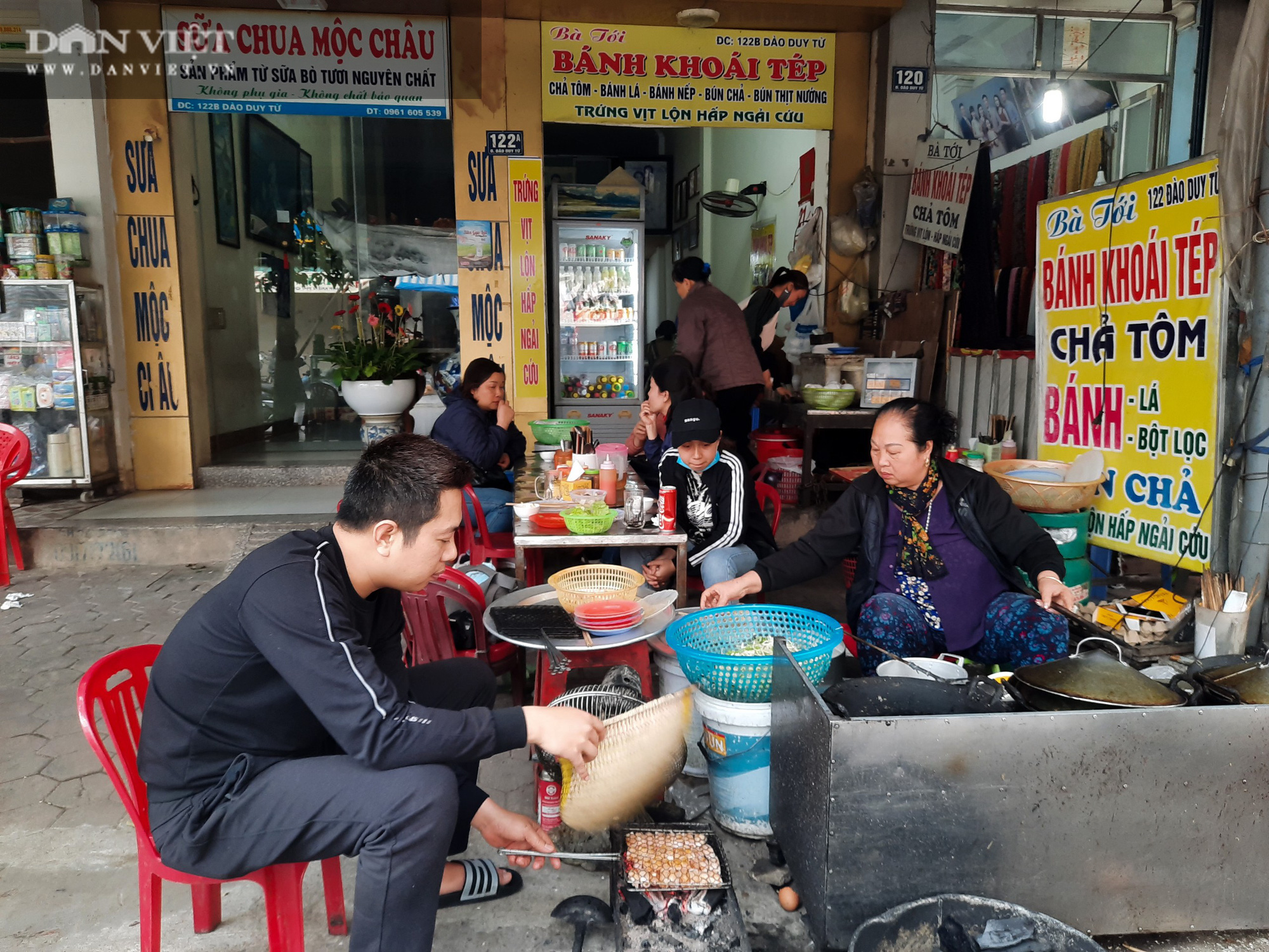 Nghe cái tên đã thấy “khoái”, loại bánh đặc sản ăn một lại muốn ăn hai - Ảnh 6.