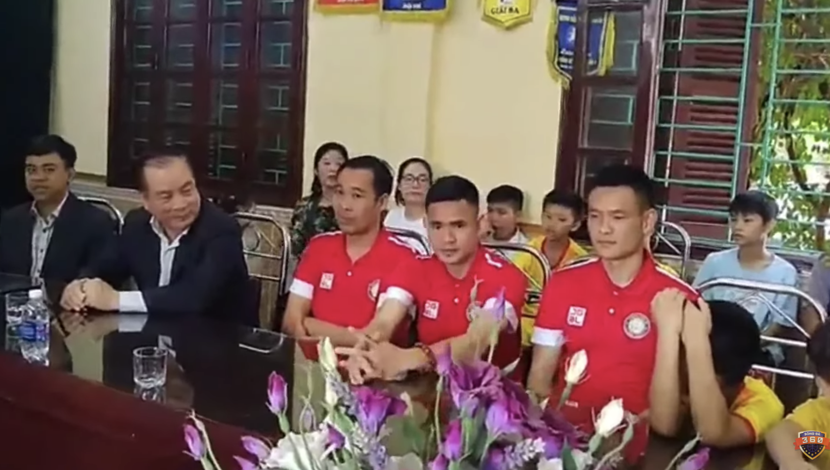 Bầu Đoan &quot;cà khịa&quot; HLV Kiatisak: HAGL không phải đối thủ của Thanh Hoá - Ảnh 2.