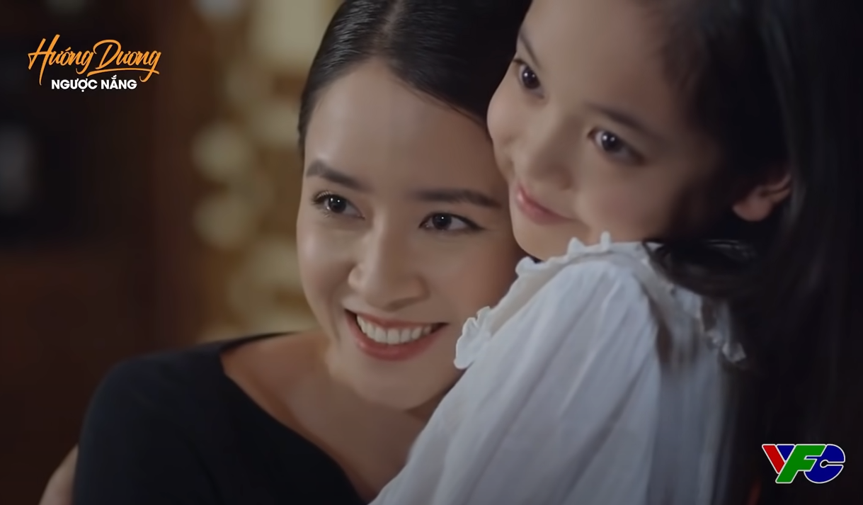 Hướng dương ngược nắng tập 30 phần 2: Mẹ Cami xinh đẹp đã lộ diện - Ảnh 2.