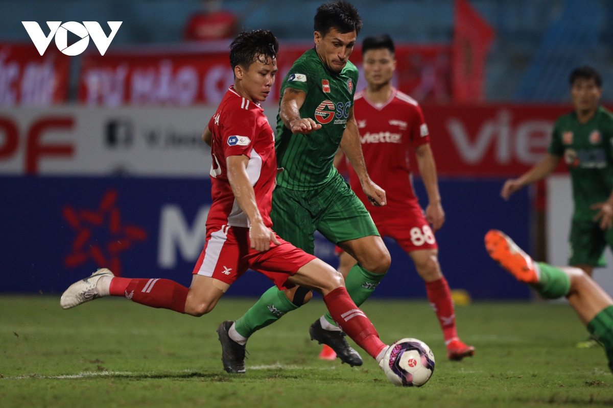 HLV Trương Việt Hoàng &quot;khoét&quot; vào ngôi sao World Cup của Sài Gòn FC - Ảnh 3.
