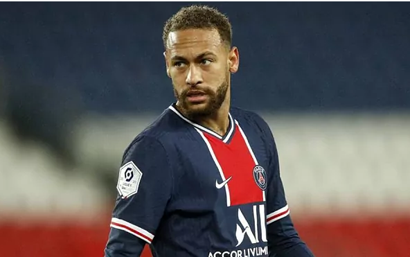 Neymar muốn tái hợp với Messi.