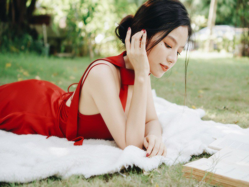 Nữ diễn viên xinh đẹp trong &quot;Lật mặt: 48h&quot; đang gây sốt cộng đồng mạng là ai? - Ảnh 4.