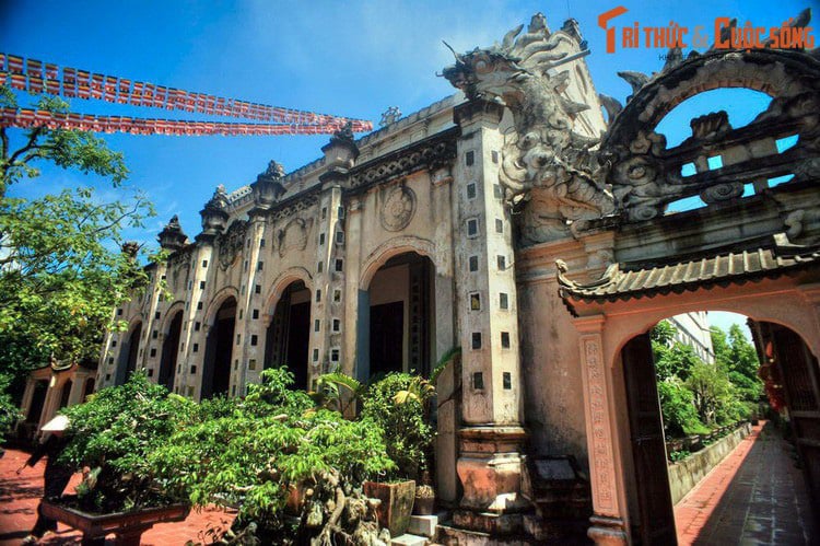 Điểm danh những ngôi chùa mang kiến trúc “nửa Tây nửa ta” ở Việt Nam khiến du khách thích mê - Ảnh 2.