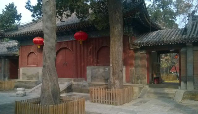 Ở ngôi chùa bí ẩn nhất thế giới, suốt 500 năm chưa từng mở cửa đón khách - Ảnh 2.
