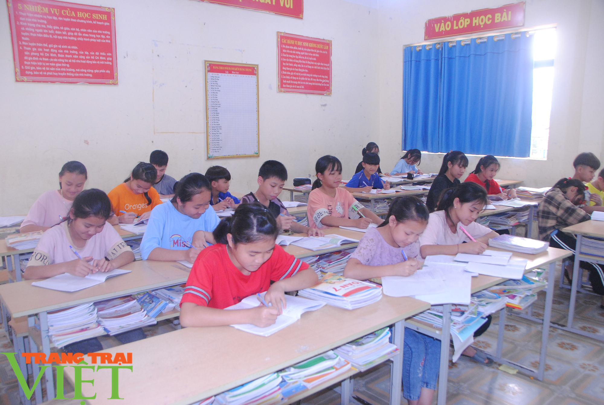 Trường PTDT Nội trú: Nơi chắp cánh ước mơ cho học sinh dân tộc - Ảnh 1. Trường PTDT Nội trú: Nơi chắp cánh ước mơ cho học sinh dân tộc - Ảnh 1.