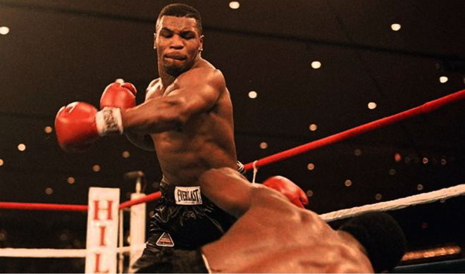 Mike Tyson và màn chào sân đáng sợ nhất trong lịch sử quyền Anh - Ảnh 2.