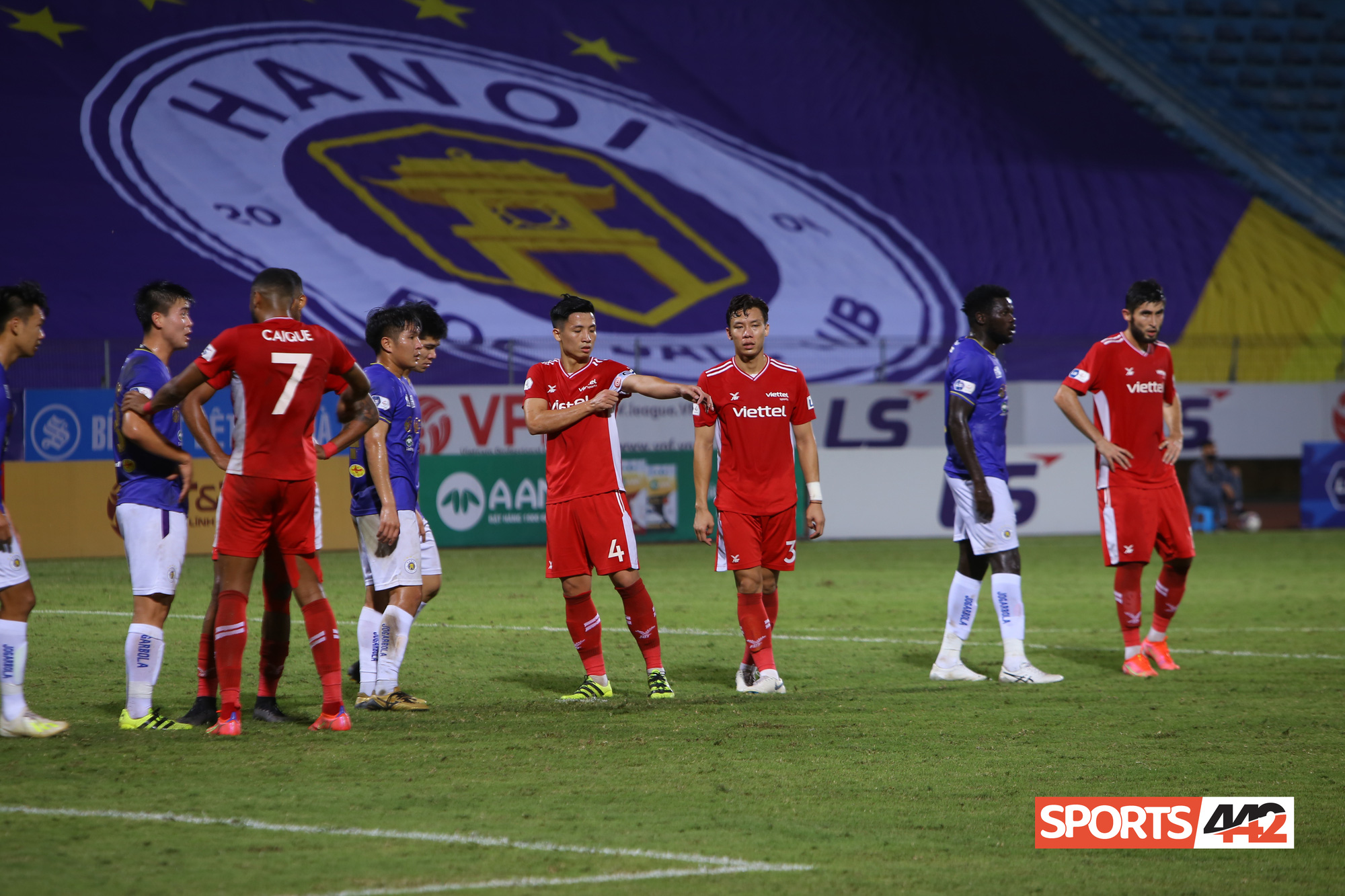 Hà Nội FC thua Viettel, bầu Hiển làm ngay 1 điều - Ảnh 5.