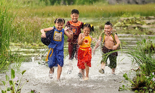 Top 3 phim Việt có doanh thu cao nhất dịp lễ 30/4 - 1/5 - Ảnh 3.