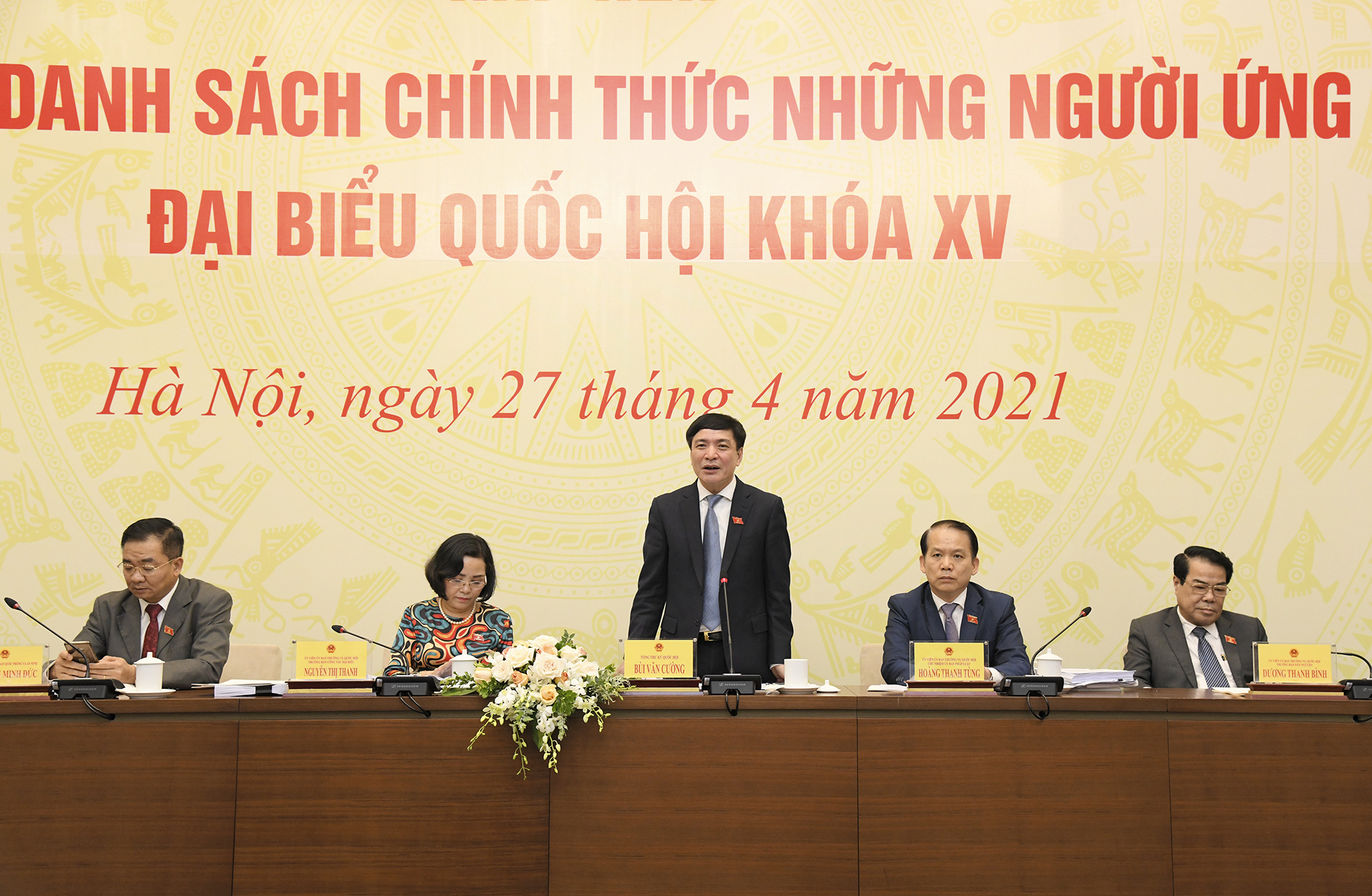 Covid-19 diễn biến phức tạp: Hội đồng bầu cử quốc gia có chỉ đạo mới về vận động bầu cử - Ảnh 1.