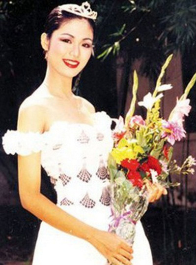 Nhan sắc xinh đẹp của Hoa hậu Thu Thủy sau 27 năm đăng quang vẫn xứng danh &quot;đại mỹ nhân&quot; - Ảnh 2.