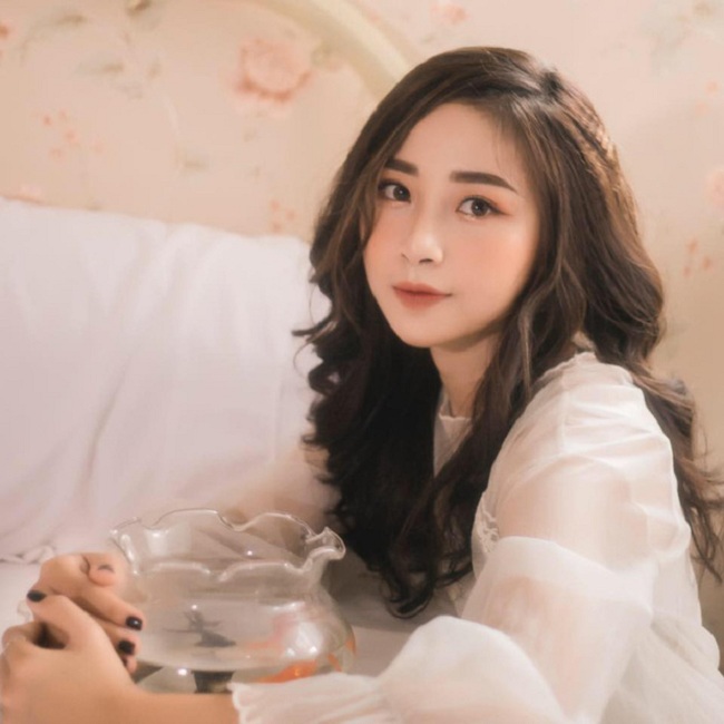 Bị CĐV bình luận khiếm nhã, vợ Phan Văn Đức lập tức đáp trả - Ảnh 7.
