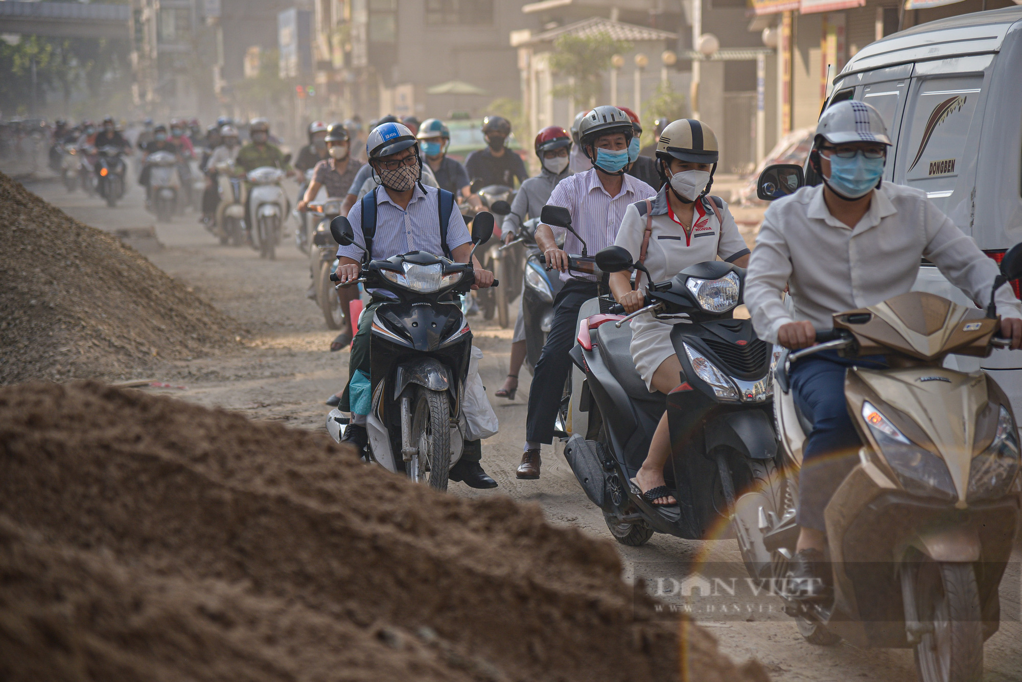 Hà Nội: Dự án đường Vũ Trọng Phụng tăng tốc thi công nhằm đảm bảo tiến độ bàn giao - Ảnh 5.