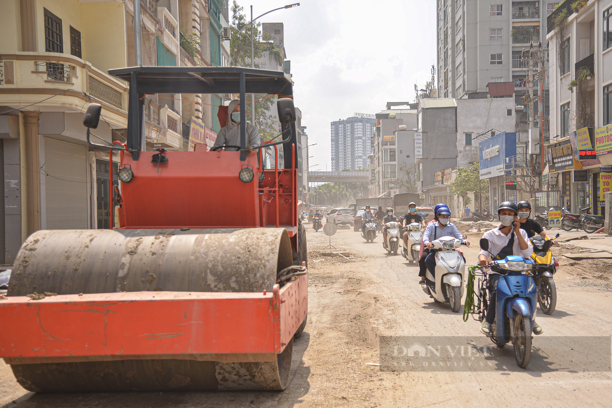Hà Nội: Dự án đường Vũ Trọng Phụng tăng tốc thi công nhằm đảm bảo tiến độ bàn giao - Ảnh 9.