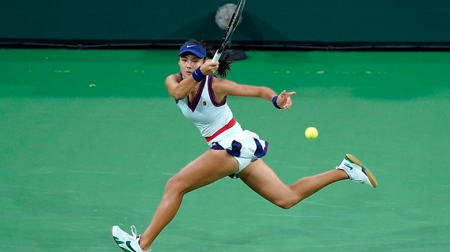 Rộ tin đồn hotgirl Radunacu hẹn hò với &quot;ông chú&quot; Andy Murray - Ảnh 5.