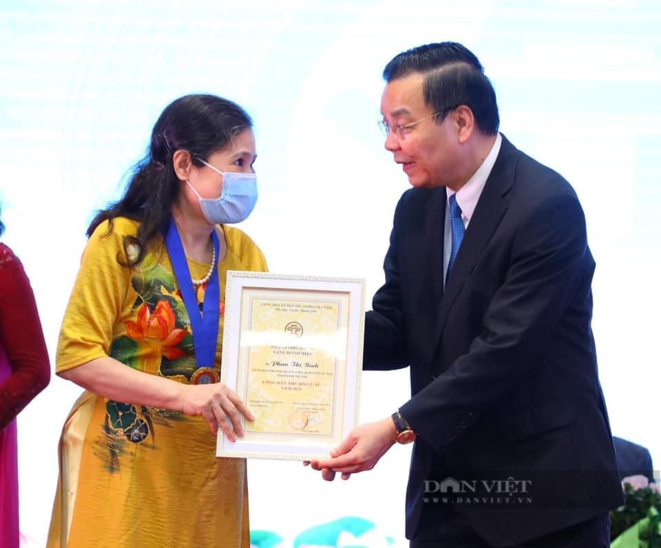 Công dân Thủ đô ưu tú: &quot;Bà tiên&quot; hơn 20 năm làm từ thiện chưa từng kêu gọi tiền mặt - Ảnh 8.