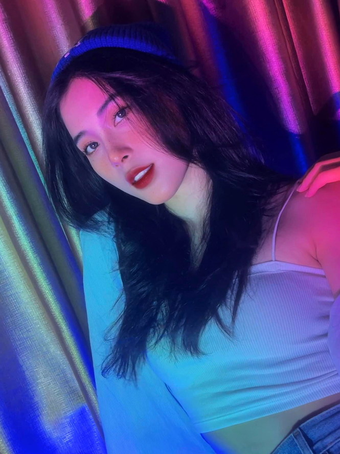 Hậu giải nghệ, hotgirl bóng chuyền Đặng Thu Huyền ngày càng... sexy - Ảnh 8.
