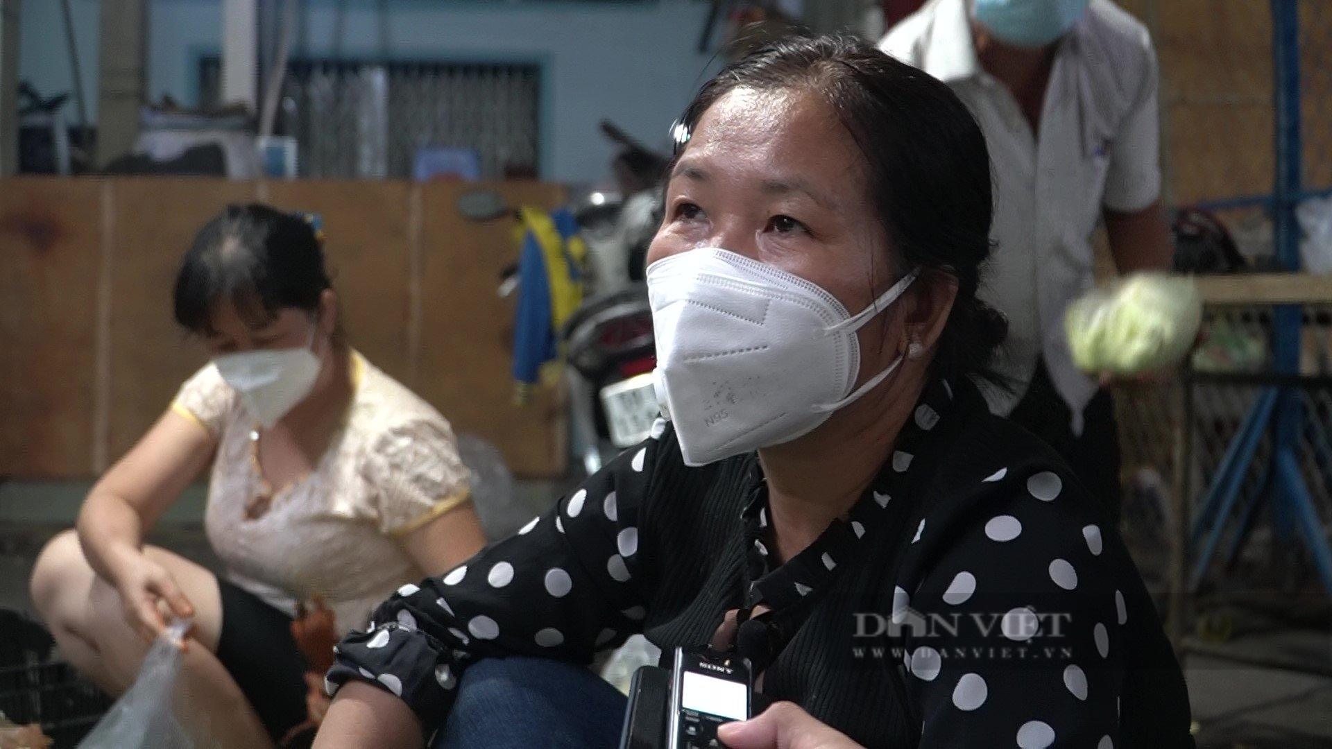 Những công nhân ở lại trong đại dịch Covid-19 (bài 1): Chờ thành phố “hồi sinh” - Ảnh 4.
