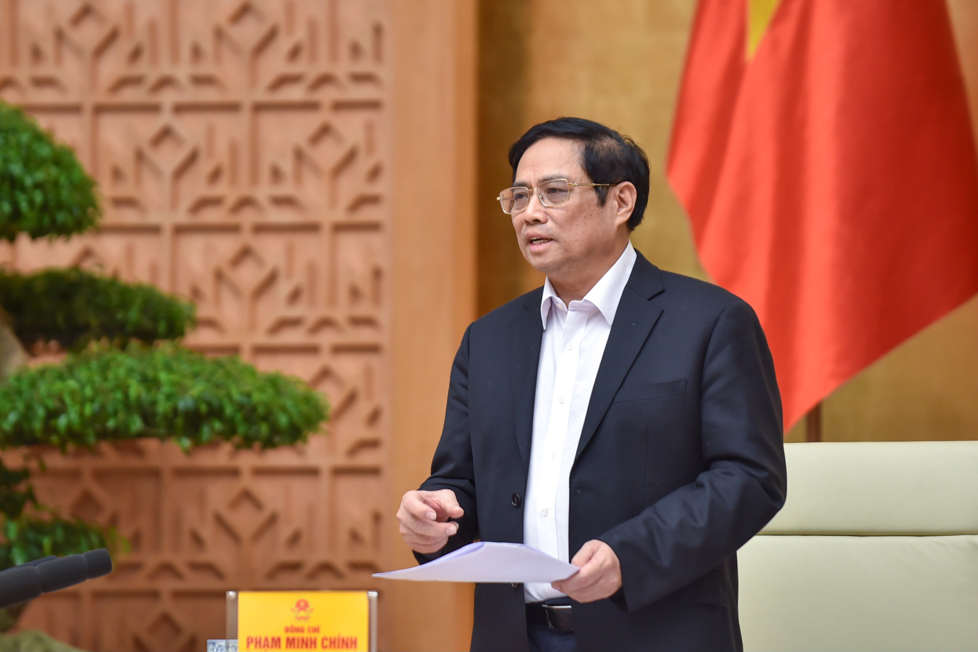 Thủ tướng Chính phủ yêu cầu khẩn trương có giải pháp mở cửa trường học cho các cháu - Ảnh 1.