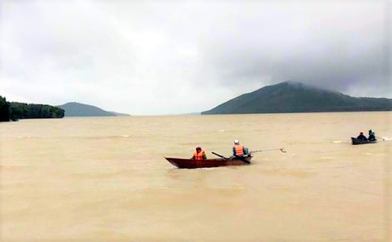 Hà Tĩnh: Đi thả lưới bắt cá, một người mất tích trên sông - Ảnh 1. Hà Tĩnh: Đi thả lưới bắt cá, một người mất tích trên sông - Ảnh 1.