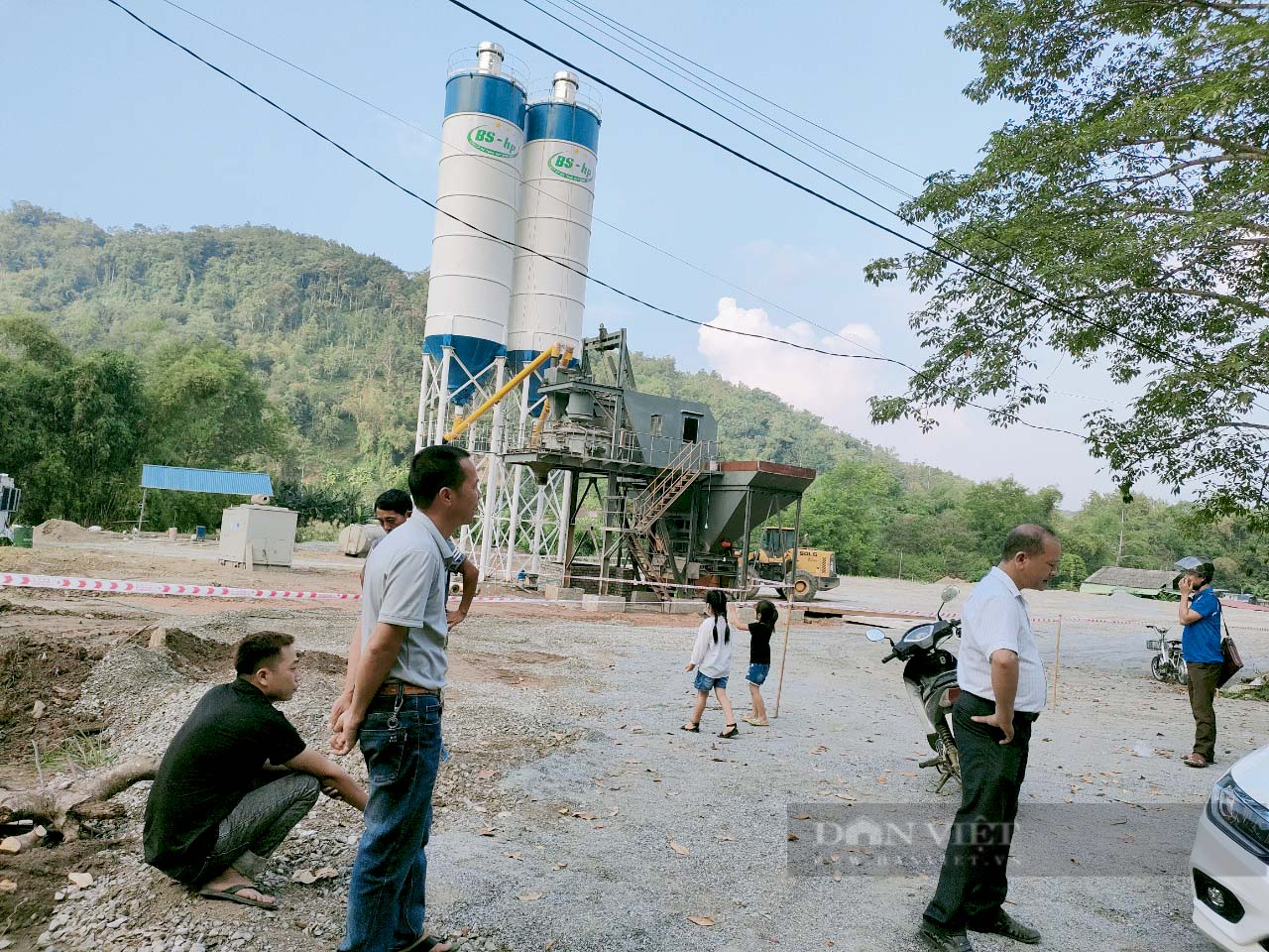 Trạm trộn bê tông &quot;mọc&quot; trên đất nông nghiệp ở Bắc Kạn: Sẽ cưỡng chế nếu không thực hiện dỡ, dọn - Ảnh 3.