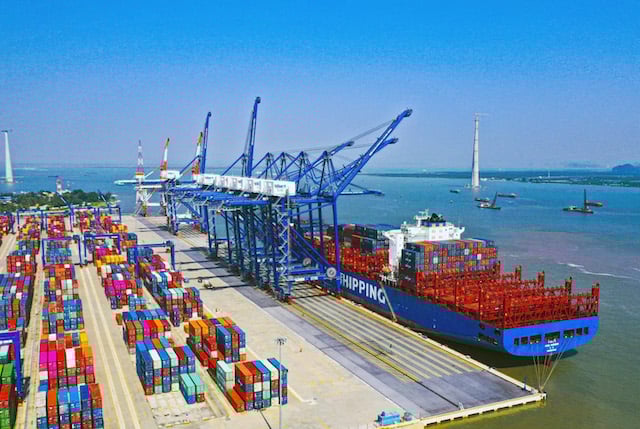 TP.HCM: Đề xuất lùi thu phí cảng biển lần thứ 2, doanh nghiệp bớt lo khoản phí gần 1.500 tỷ đồng - Ảnh 1.