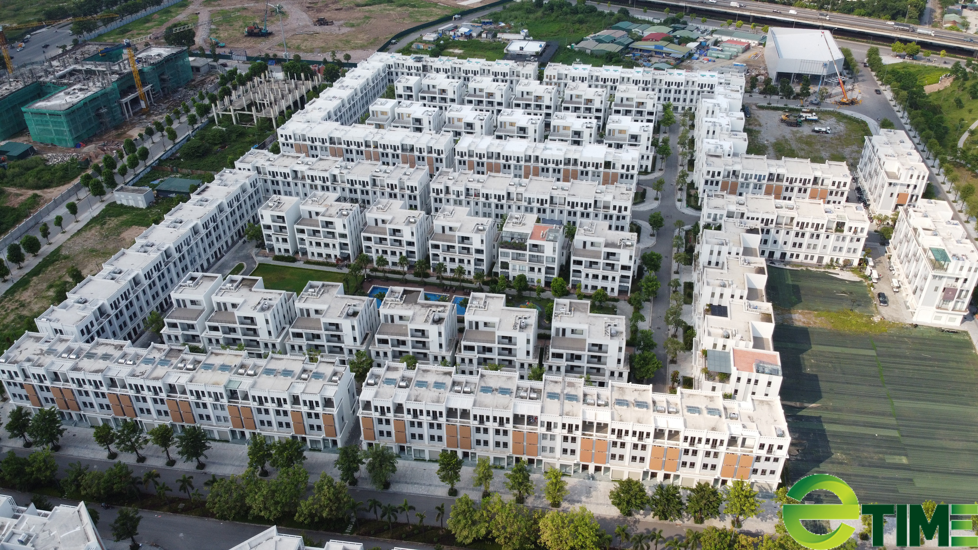 Hà Nội: Giao dịch nhà ở thấp tầng rơi xuống mức thấp kỷ lục - Ảnh 1. Hà Nội: Giao dịch nhà ở thấp tầng rơi xuống mức thấp kỷ lục - Ảnh 1.