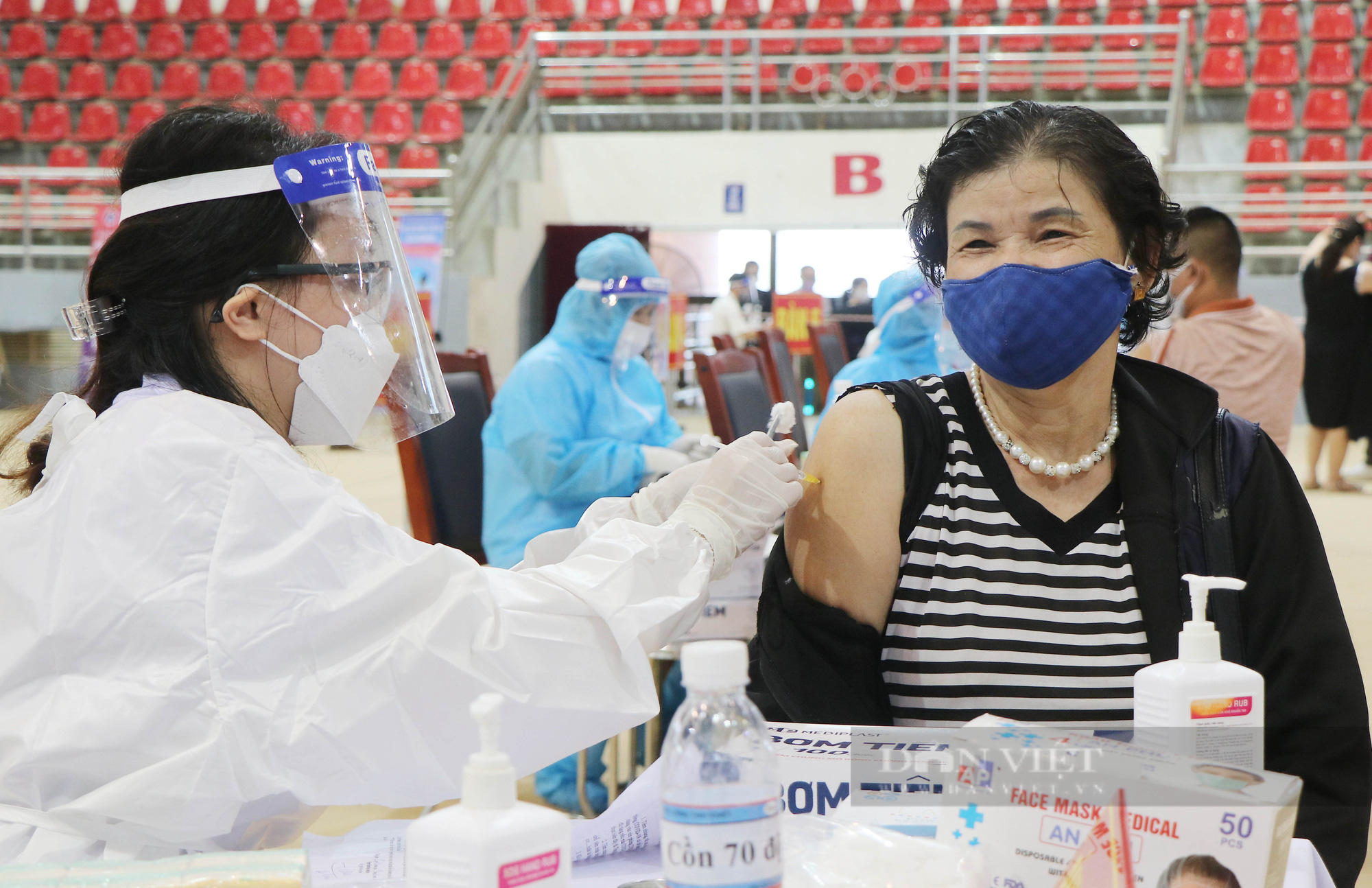 26 ca mắc mới chưa rõ nguồn lây, Phú Thọ đề nghị 3 tỉnh tạo điều kiện cho người đi và đến - Ảnh 1.