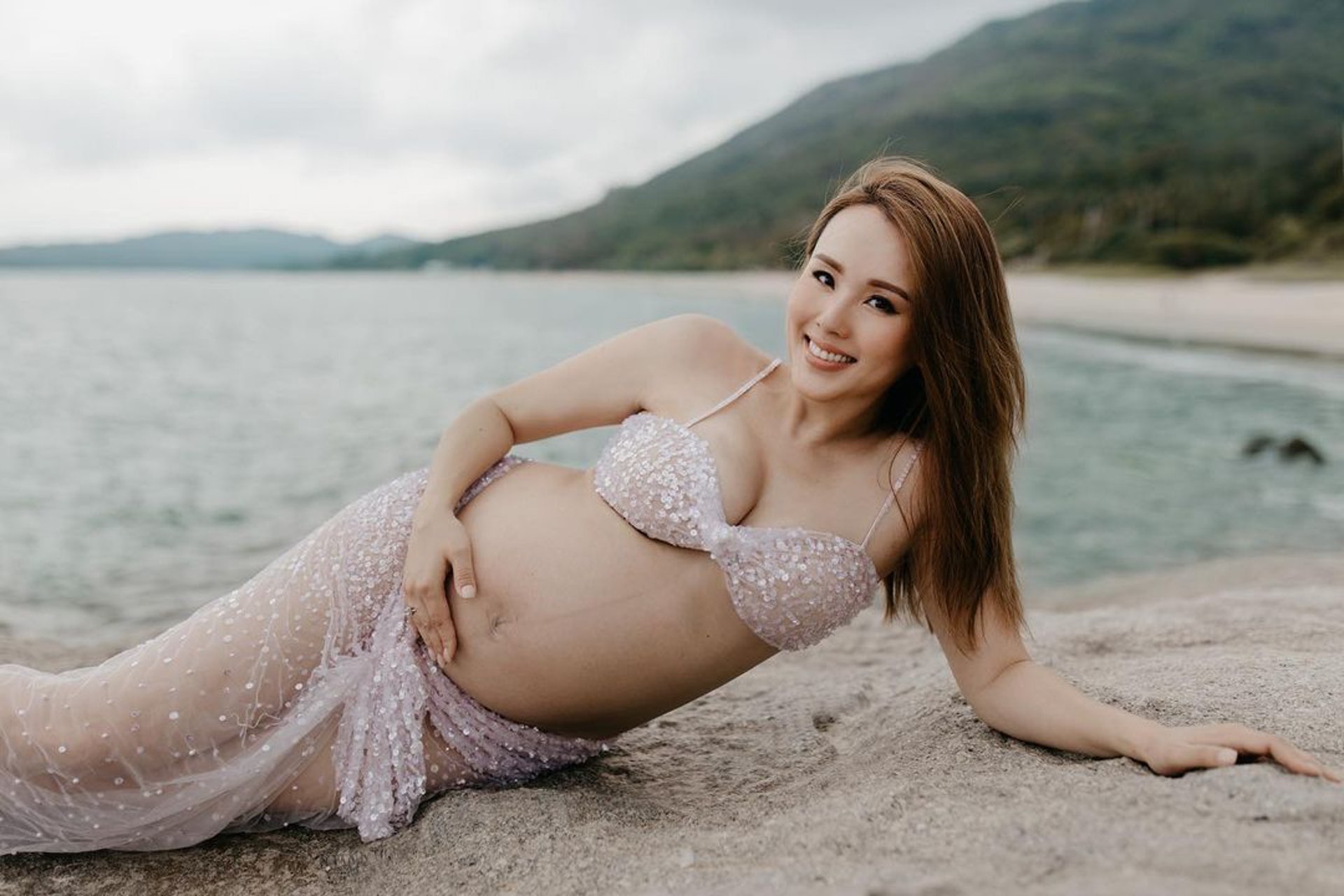 Á hậu Hồng Kông từng lâm cảnh thất nghiệp vì từ chối phẫu thuật thẩm mỹ - Ảnh 7.