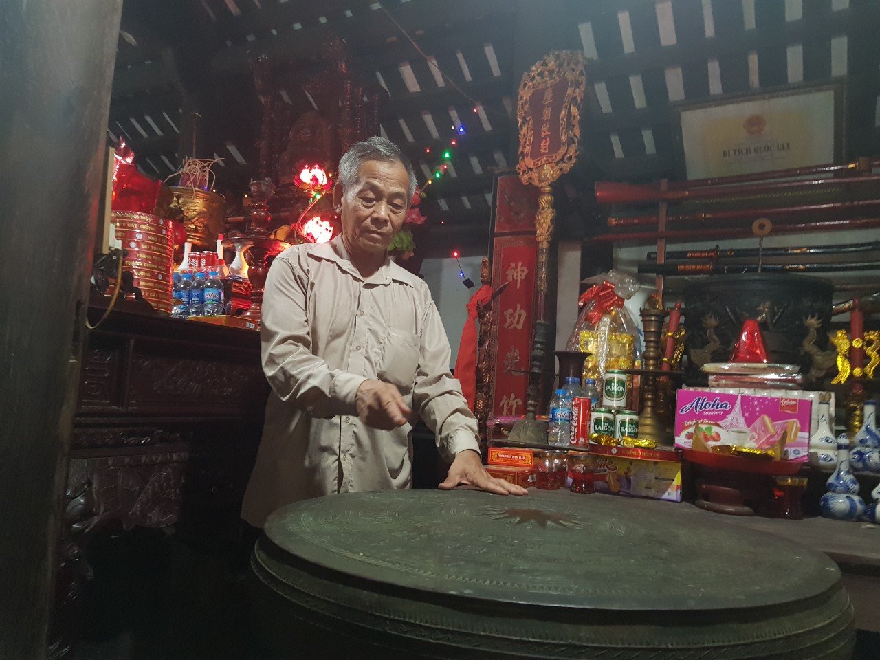 Kể chuyện làng: Chuyện về trống đồng Ngọc Lũ - biểu tượng văn hóa làng tôi - Ảnh 1.
